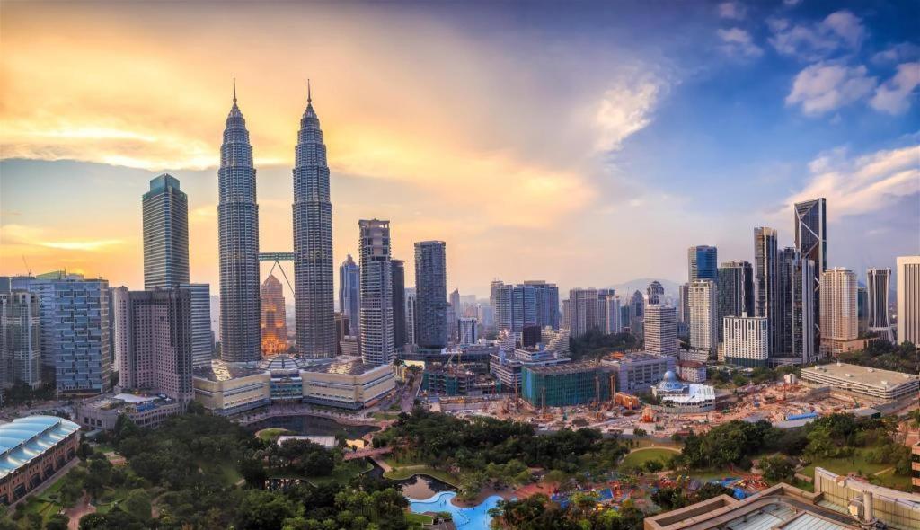 Kuala Lumpur International Hotel Extérieur photo