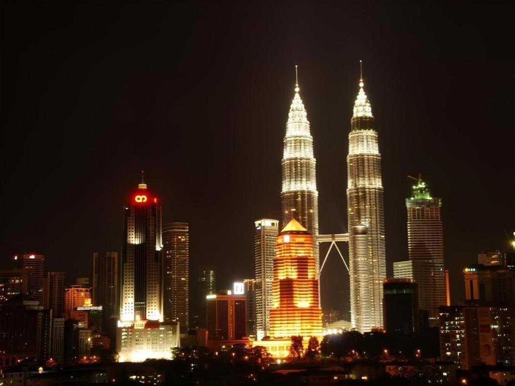 Kuala Lumpur International Hotel Extérieur photo
